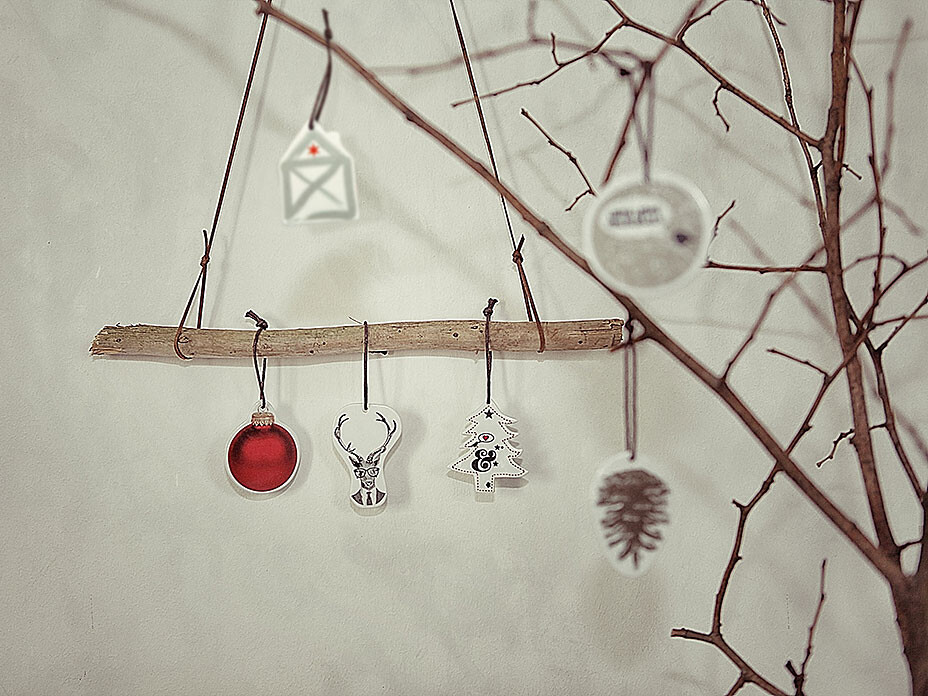 Porzellananhänger als Weihnachtsschmuck – ab Lager! | cairo.at