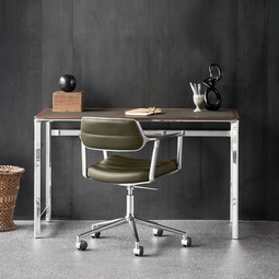 Schreibtisch Vipp 430 Studio Desk 
