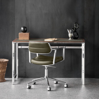 Schreibtisch Vipp 430 Studio Desk 