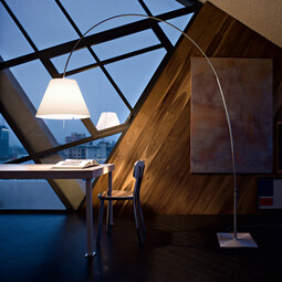 Stehleuchte Lady Costanza 